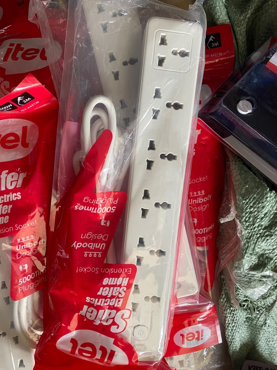 itel 6way extension socket
