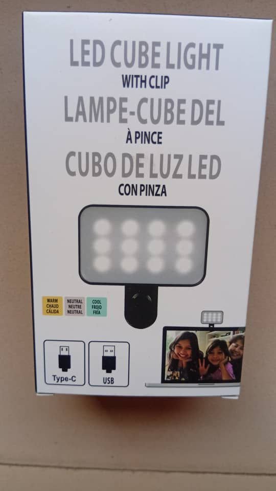 Led cube light