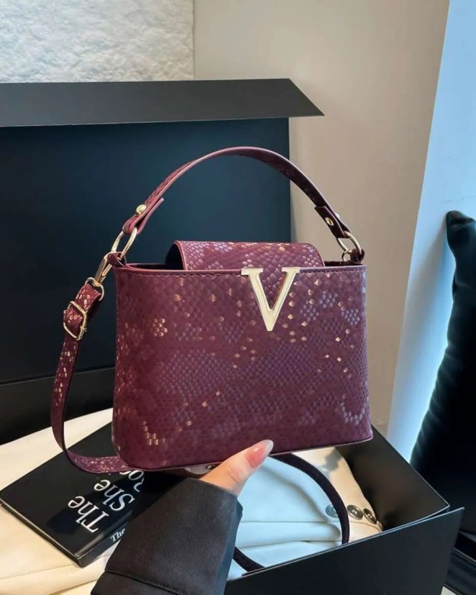 V bag