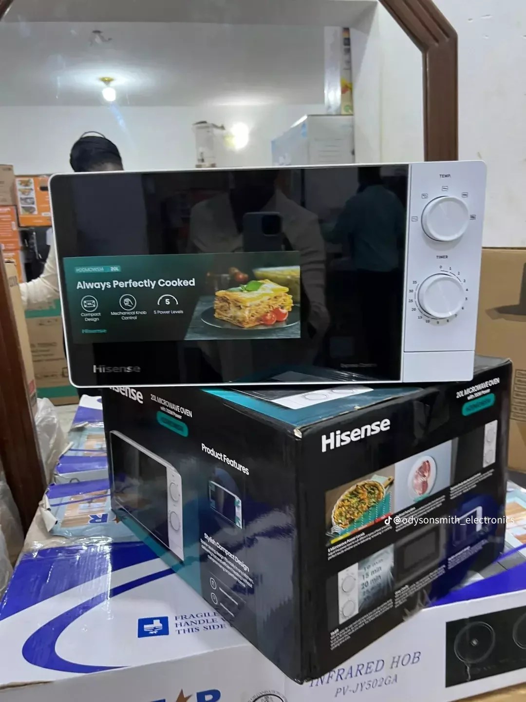 20.L Hisense Manual Microwave Oven